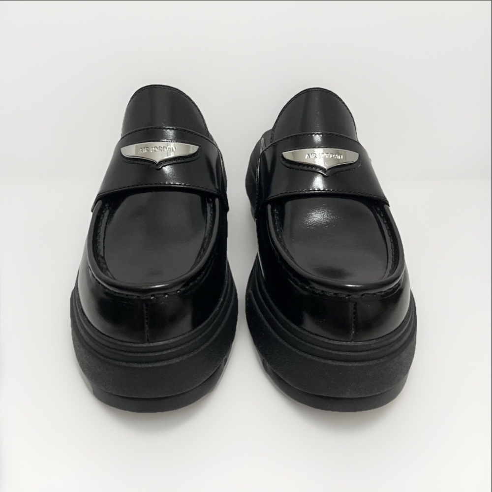 Size 9 - Nike Air Jordan Mule Black Metallic Silver HJ4292-001 Women’s Brand New - Picture 4 of 10
